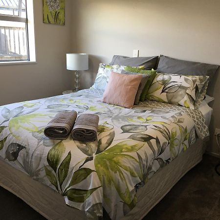 Bed and Breakfast Relax On Liffey Lincoln Экстерьер фото